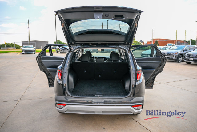 Certified 2025 Hyundai Tucson SEL FWD image 17