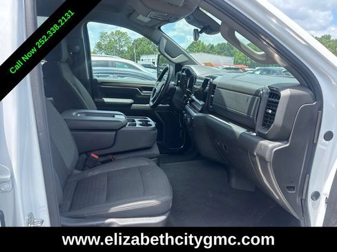 Used 2025 Chevrolet Silverado 2500 LT w/ Convenience Package AWD/4WD image 4
