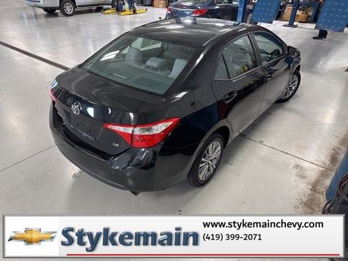 Used 2014 Toyota Corolla LE image 12