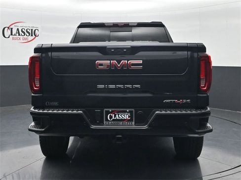 Used 2024 GMC Sierra 1500 AT4X image 8