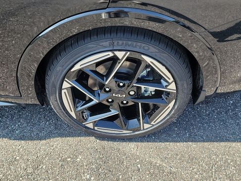 New 2026 Kia K4 GT-Line w/ GT-Line Premium Package FWD image 38