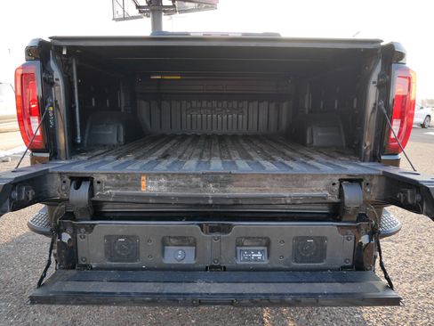 Used 2024 GMC Sierra 1500 AT4X image 11