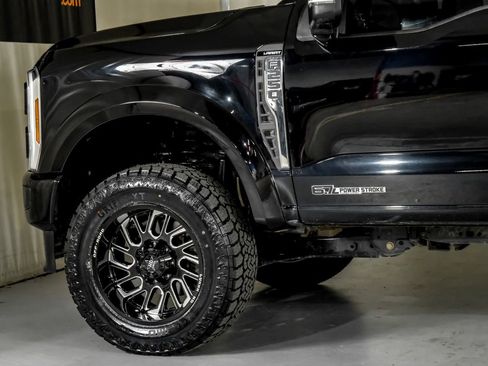 Used 2024 Ford F250 Lariat image 13