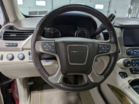 Certified 2017 GMC Yukon Denali image 37