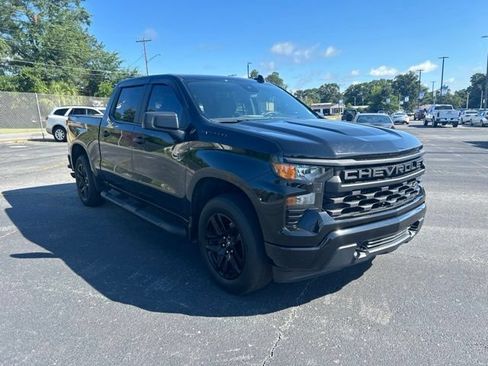 Used 2024 Chevrolet Silverado 1500 Custom w/ Rally Edition AWD/4WD image 6