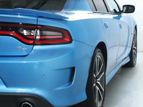 Used 2023 Dodge Charger R/T w/ Plus Group RWD image 44