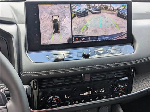 New 2026 Nissan Rogue Platinum image 13