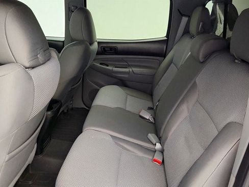 Used 2015 Toyota Tacoma 4x4 Double Cab image 20