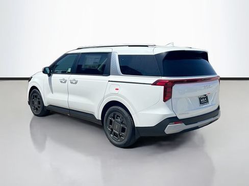 New 2026 Kia Carnival EX FWD image 5