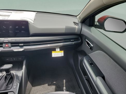 New 2025 Kia K4 EX image 9