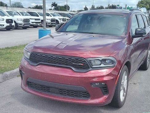 Used 2023 Dodge Durango GT RWD image 5