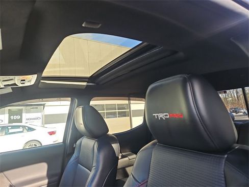 Used 2023 Toyota Tacoma TRD Pro image 19