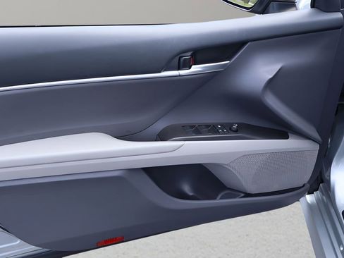 Certified 2023 Toyota Camry LE w/ Convenience Package image 11