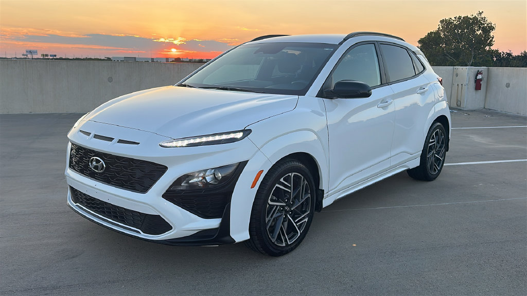 Used 2022 Hyundai Kona N Line w/ Cargo Package FWD image 9