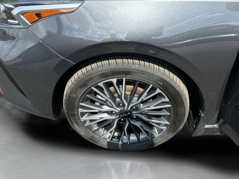 Used 2024 Kia Forte GT-Line FWD image 28