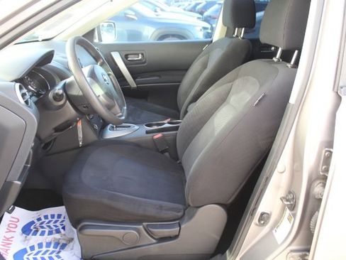 Used 2011 Nissan Rogue S image 25