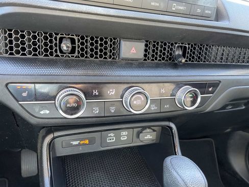 Used 2024 Honda CR-V EX image 20