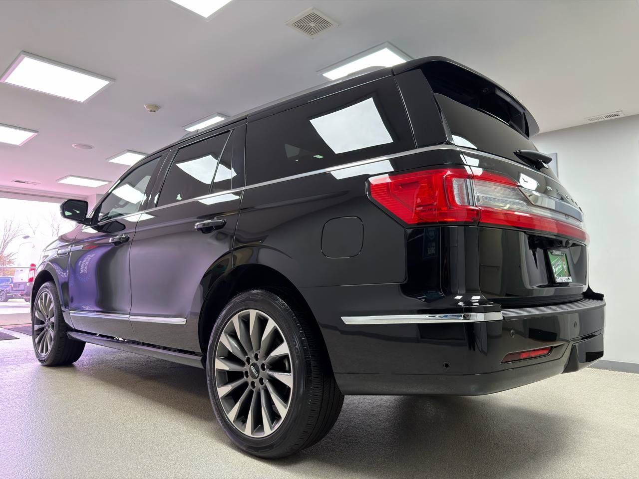 Used 2020 Lincoln Navigator Reserve w/ Luxury Package AWD/4WD image 5