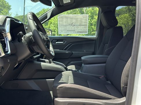 New 2026 GMC Canyon Elevation w/ Convenience Package AWD/4WD image 8