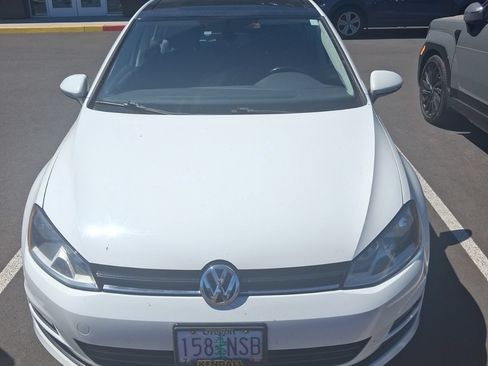 Used 2016 Volkswagen Golf SE FWD image 6