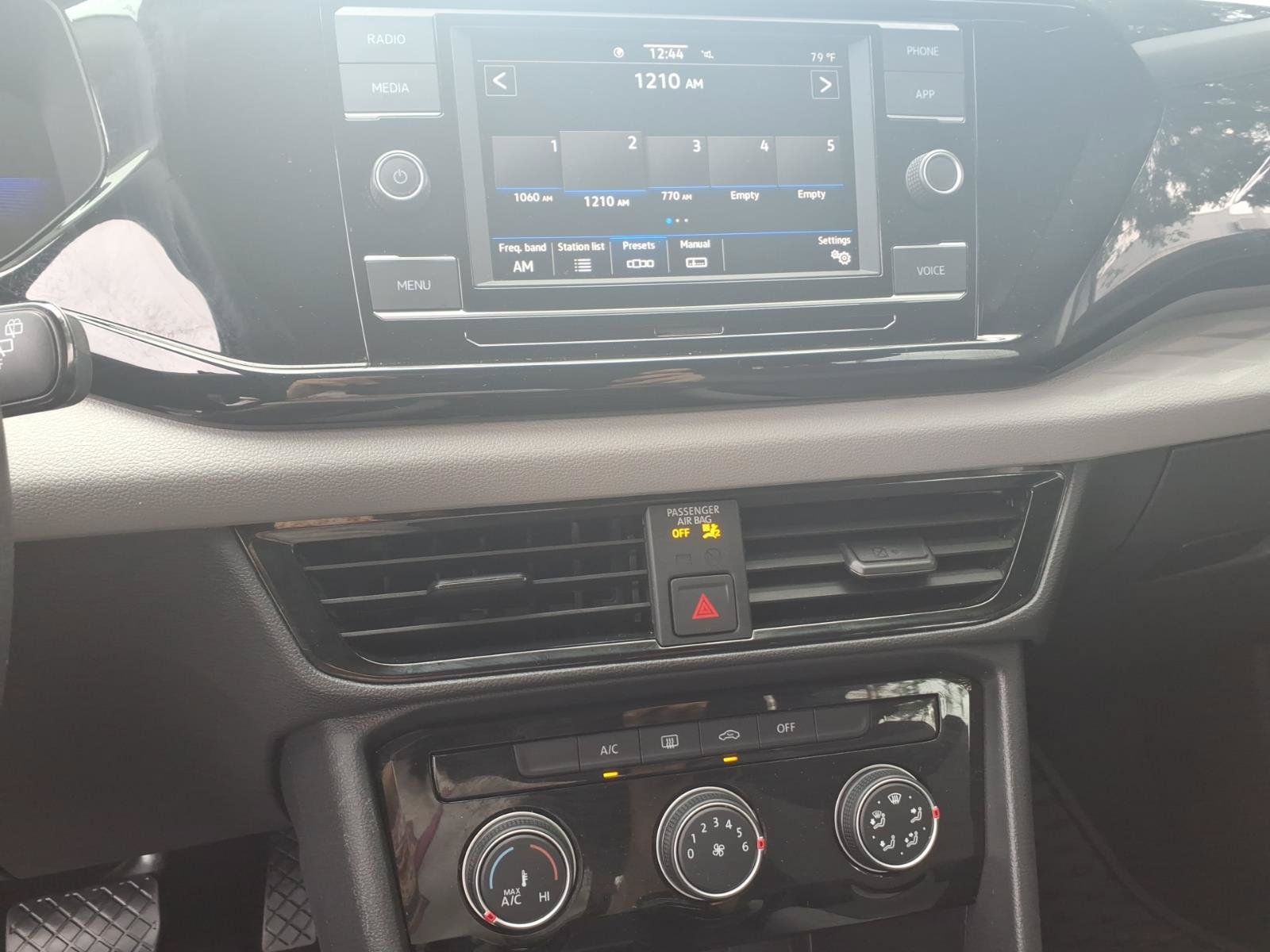 Certified 2023 Volkswagen Taos S FWD image 22
