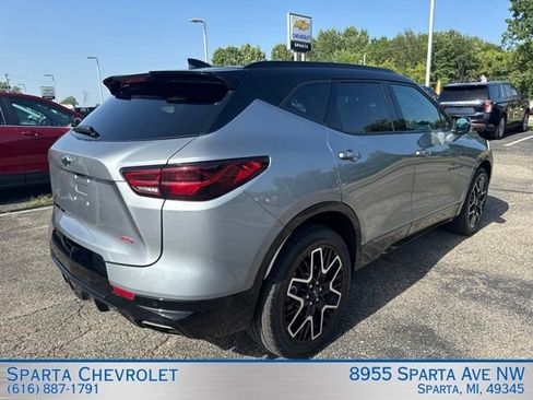 Used 2025 Chevrolet Blazer RS w/ Driver Confidence II Package AWD/4WD image 3