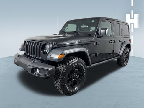 Used 2023 Jeep Wrangler Willys image 3