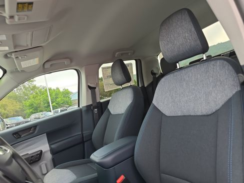 New 2025 Ford Maverick XLT w/ XLT Luxury Package FWD image 13