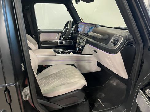 Used 2024 Mercedes-Benz G 63 AMG 4MATIC image 39