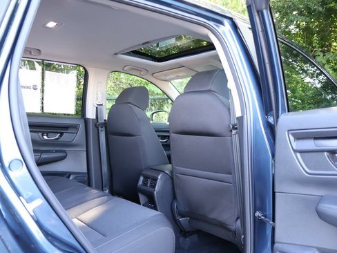 Used 2024 Honda CR-V EX image 47