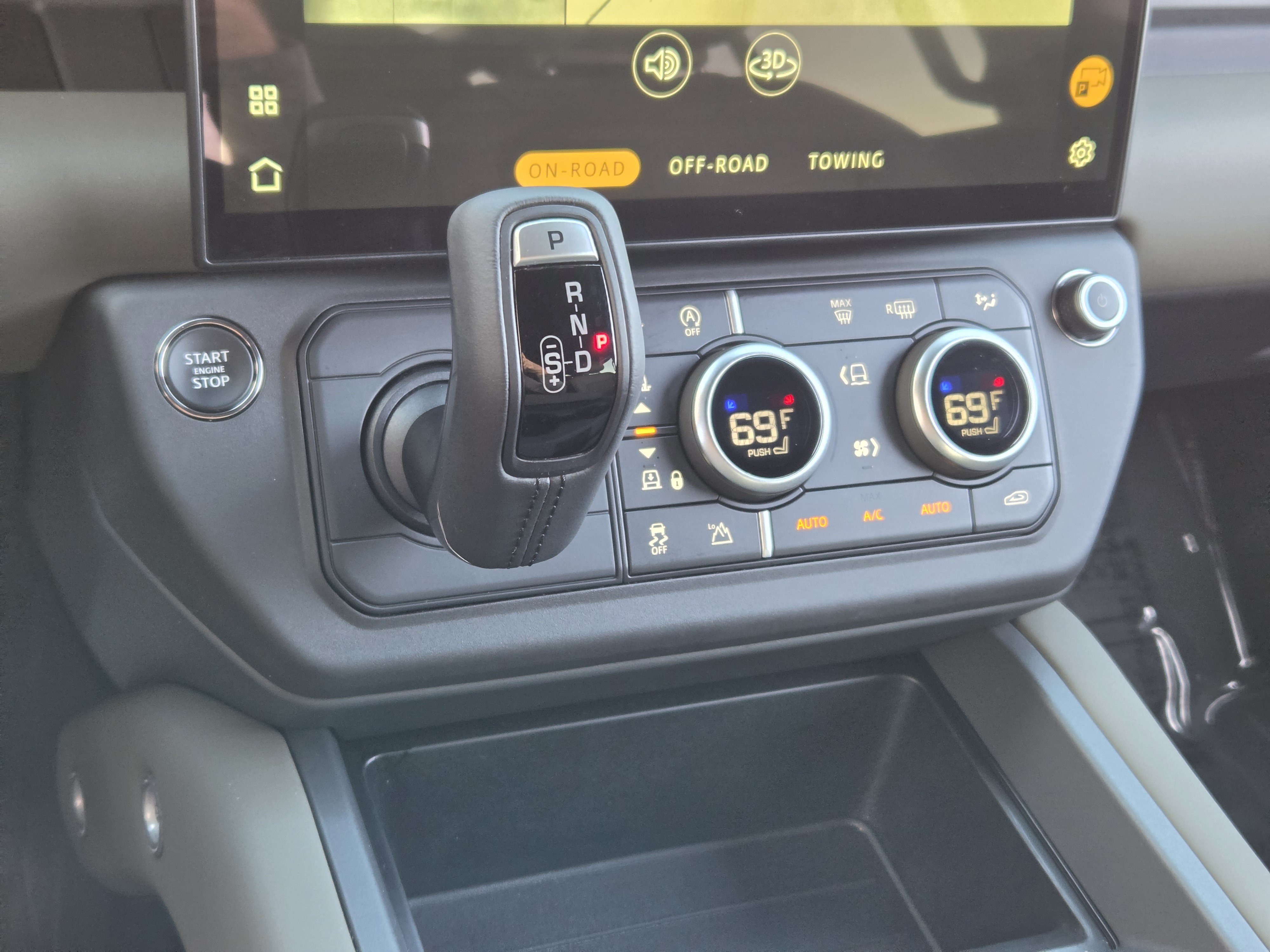 Used 2026 Land Rover Defender 110 S AWD/4WD image 20
