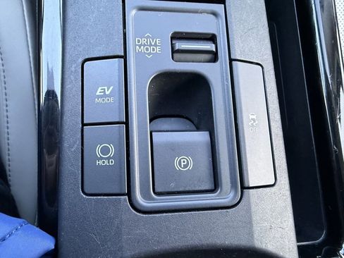 Used 2024 Toyota Prius Limited image 41