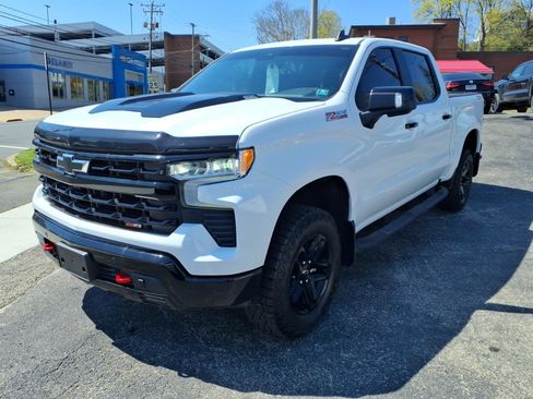 Certified 2024 Chevrolet Silverado 1500 LT Trail Boss w/ LT Trail Boss Premium Package image 8