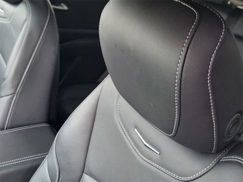 Certified 2024 Cadillac XT4 Premium Luxury w/ Cold Weather Package image 16