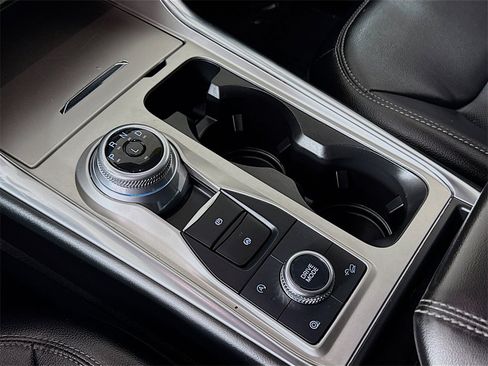 Used 2021 Ford Explorer Limited w/ Equipment Group 301A image 15