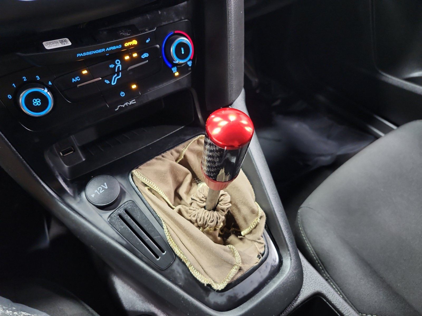Used 2018 Ford Focus S FWD image 19