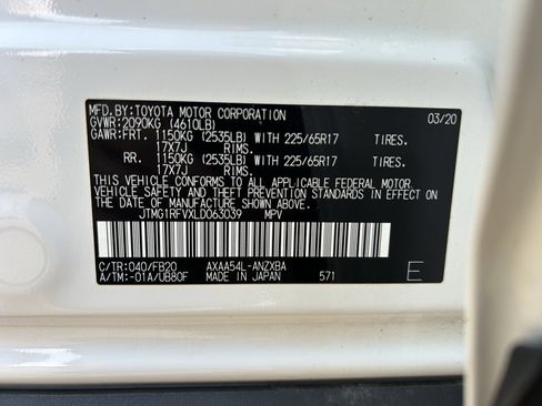 Certified 2020 Toyota RAV4 LE image 25