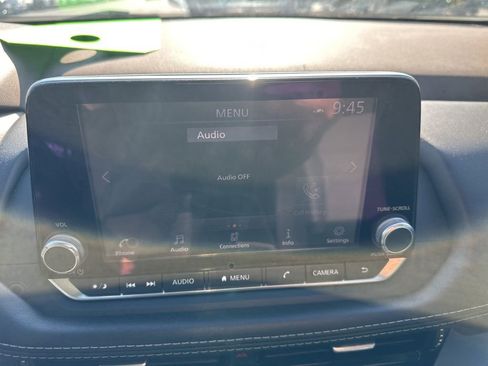 Used 2021 Nissan Rogue SV FWD image 10