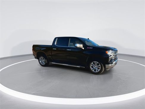 Used 2024 Chevrolet Silverado 1500 LTZ w/ LTZ Premium Package image 2