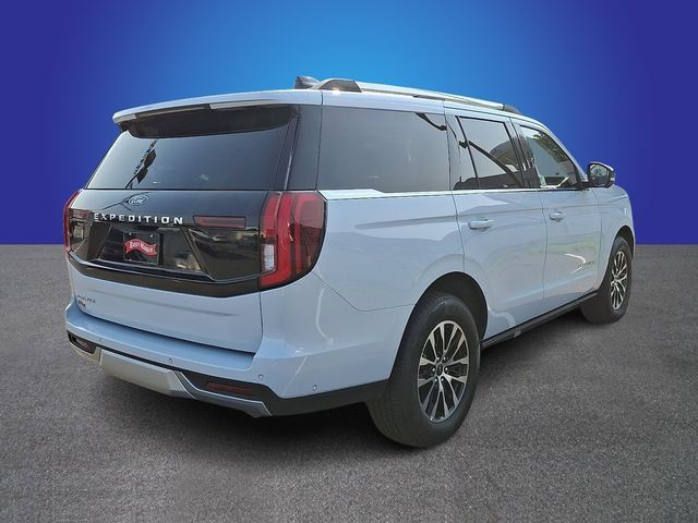 Used 2025 Ford Expedition Platinum AWD/4WD image 4