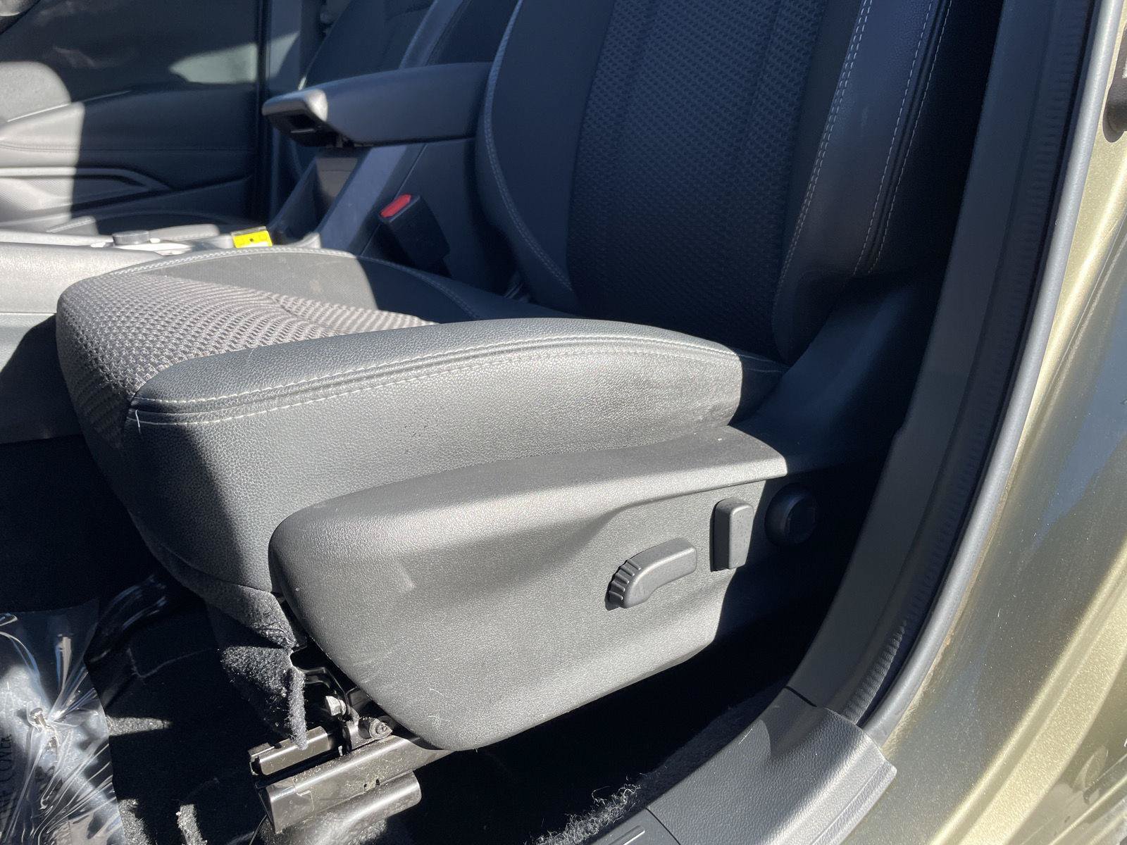 Used 2022 Subaru Forester Premium AWD/4WD image 11