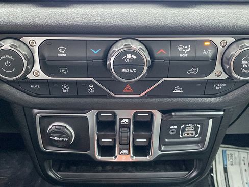 New 2026 Jeep Wrangler Unlimited Sport image 15