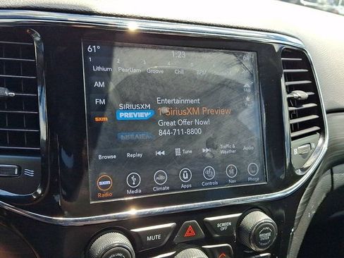 Certified 2019 Jeep Grand Cherokee Altitude AWD/4WD image 23