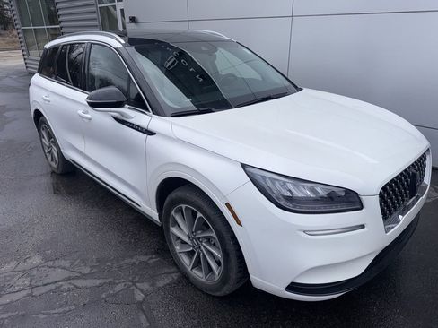 Used 2022 Lincoln Corsair Grand Touring image 6