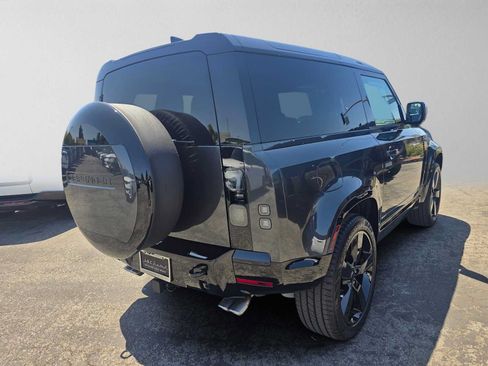 New 2026 Land Rover Defender 90 V8 AWD/4WD image 5