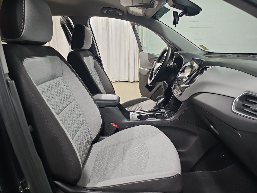 Certified 2023 Chevrolet Equinox LT FWD image 13