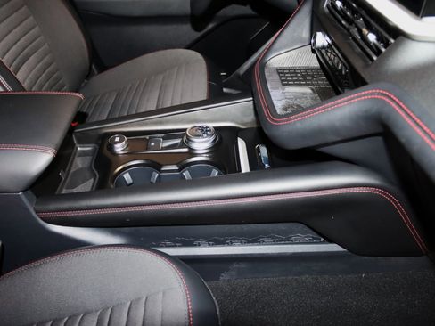 Used 2025 Ford Explorer ST-Line w/ Premium Package image 63