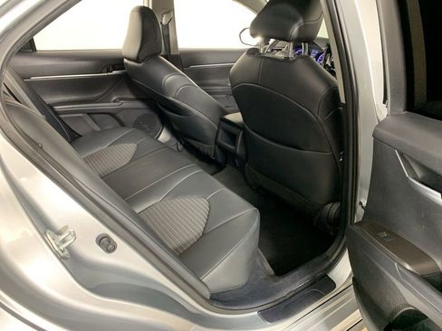 Used 2023 Toyota Camry SE w/ Convenience Package image 31