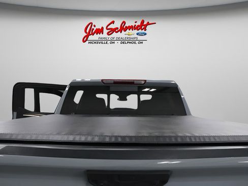 Used 2024 Chevrolet Silverado 1500 LT Trail Boss w/ Convenience Package II AWD/4WD image 33