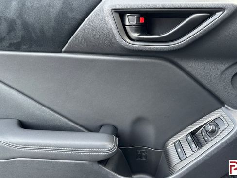 Used 2023 Toyota GR86 Premium image 11